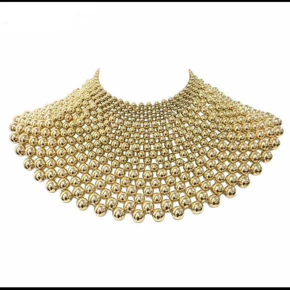 Jewelry - Picture 2 of 3